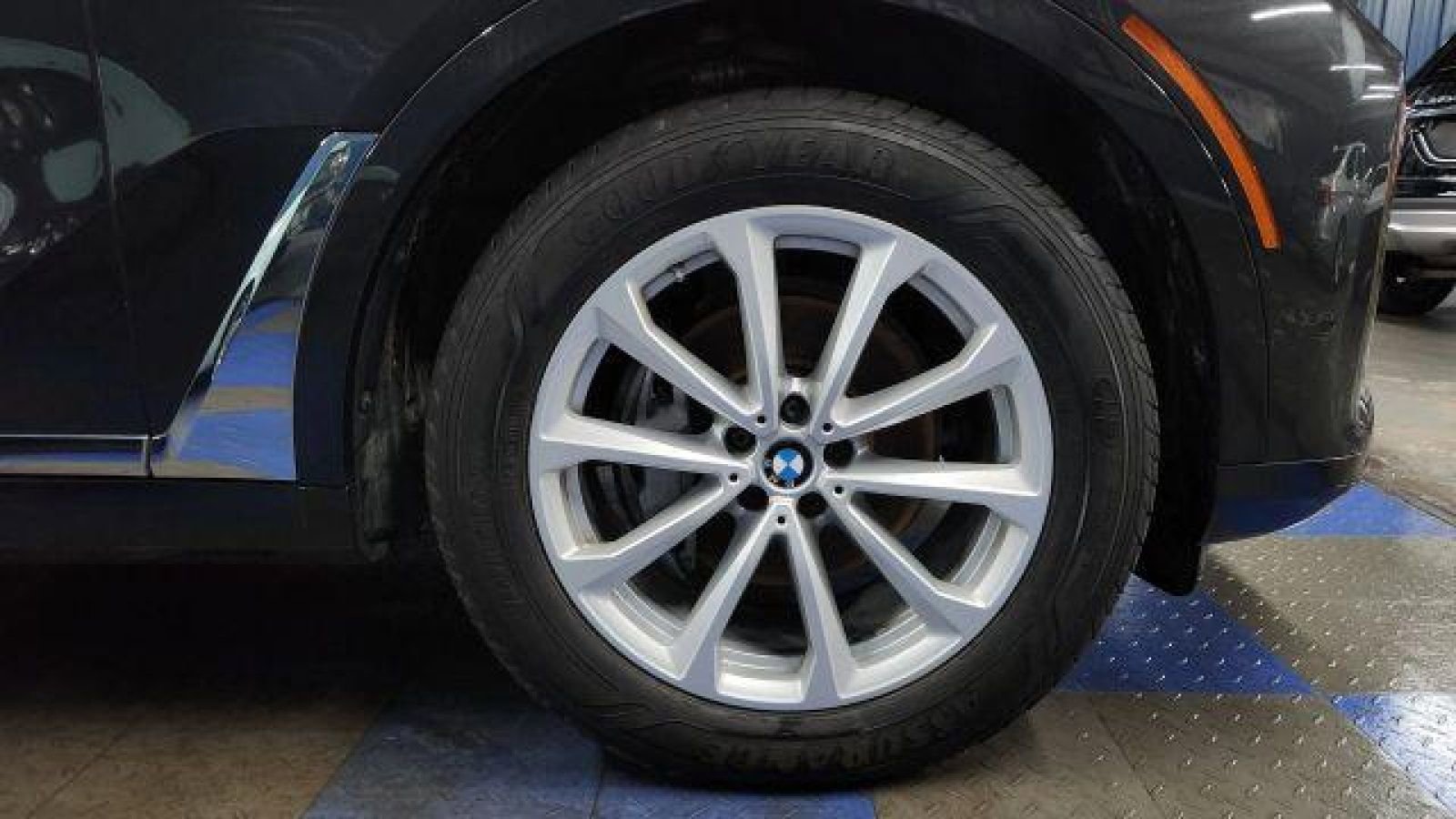 Used 2019 BMW X7 xDrive40i w/ Premium Package image 98