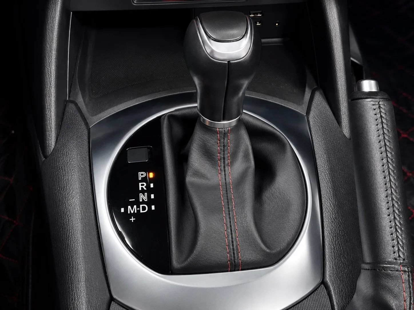 Used 2020 FIAT 124 Spider RWD image 30