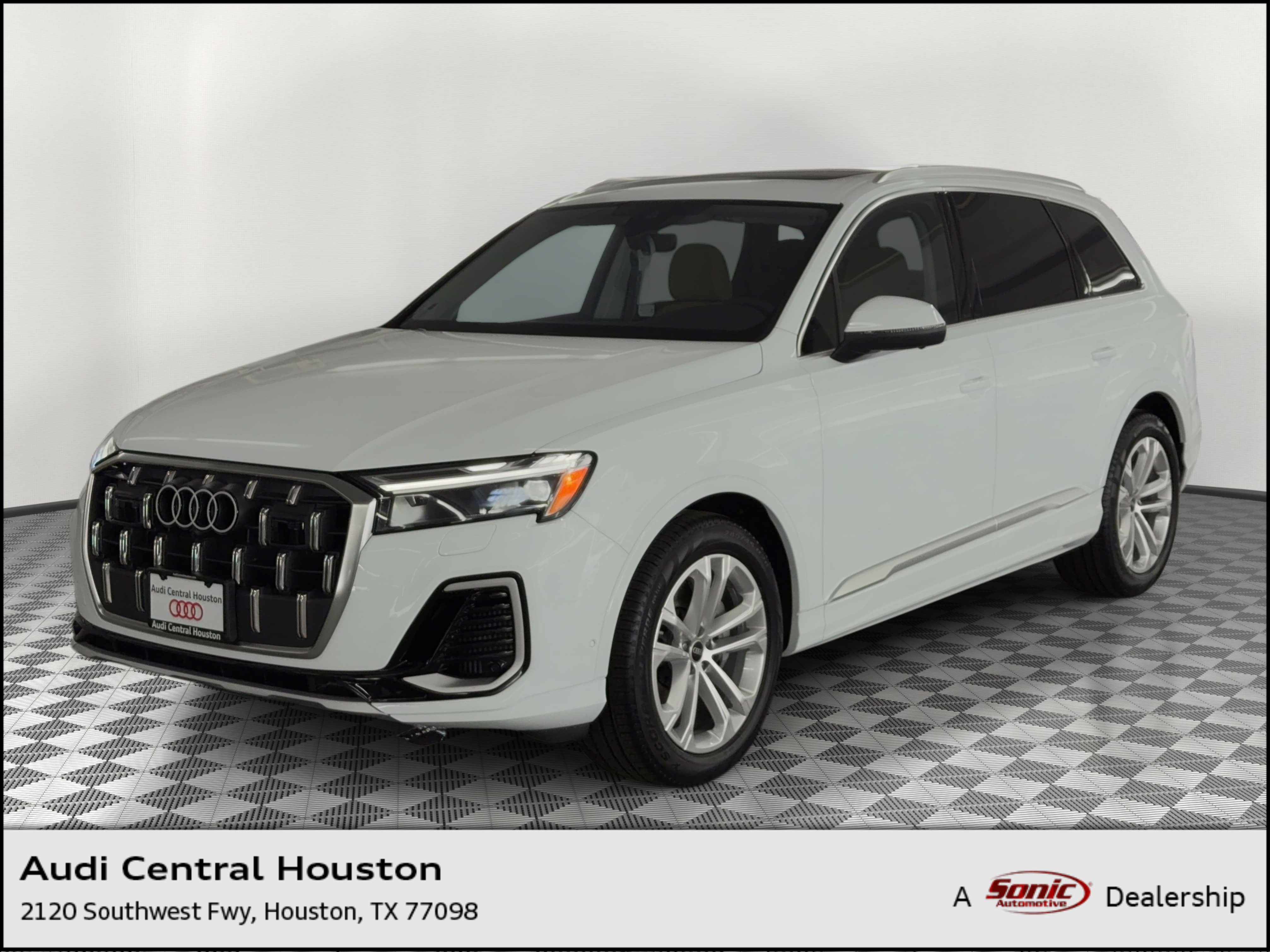 New 2026 Audi Q7 3.0T Premium Plus AWD/4WD image 1