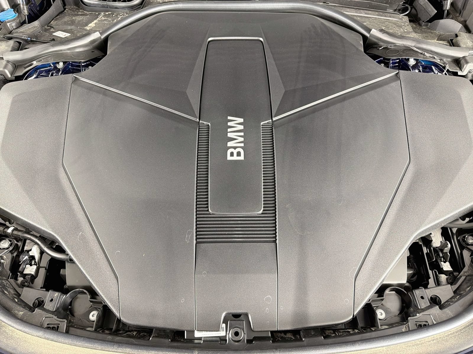 New 2026 BMW i7 xDrive60 w/ M Sport Package RWD image 31