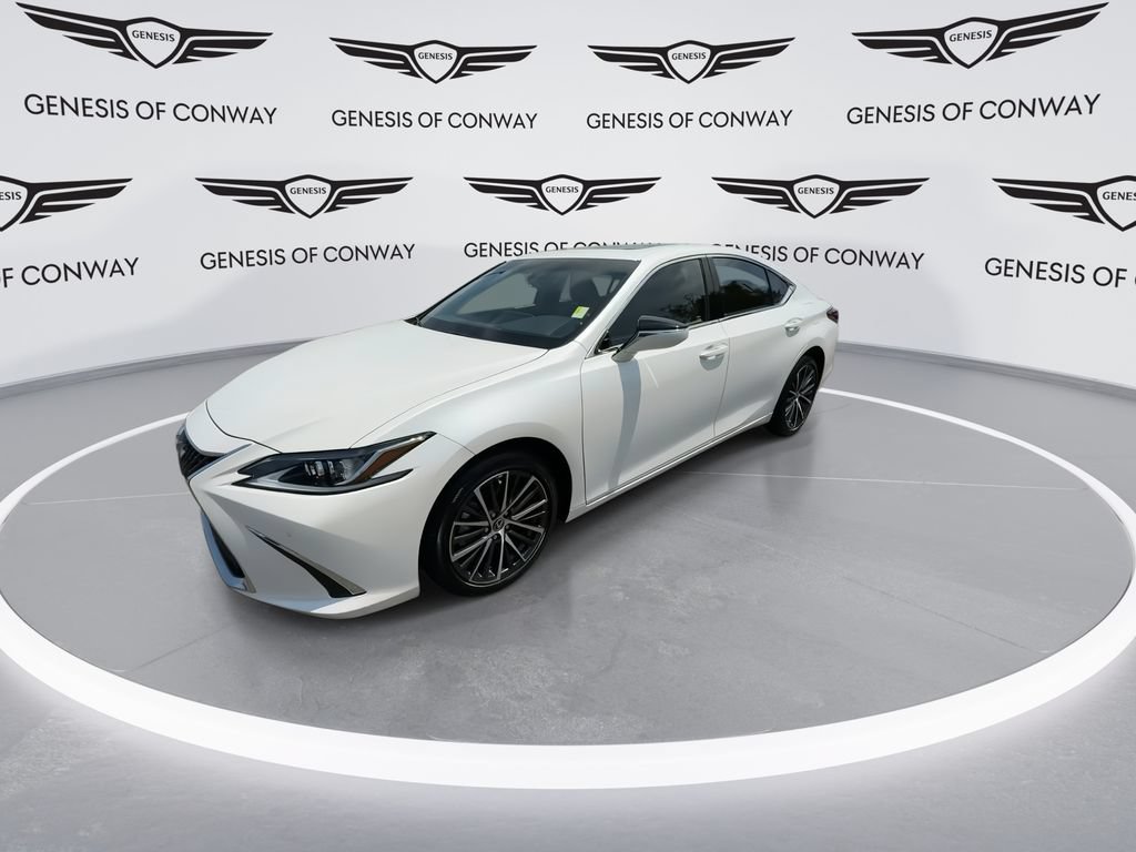 Used 2025 Lexus ES 300h w/ Premium Package FWD image 4