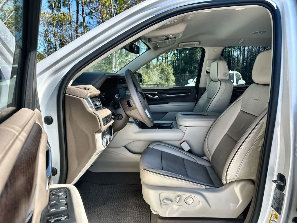 Certified 2023 GMC Yukon Denali image 19