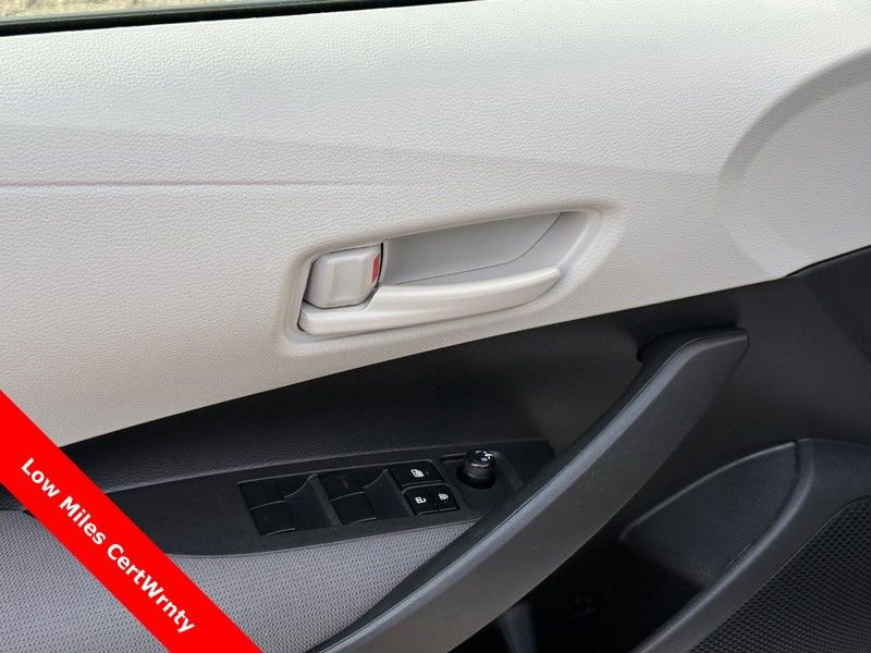 Used 2023 Toyota Corolla LE image 18