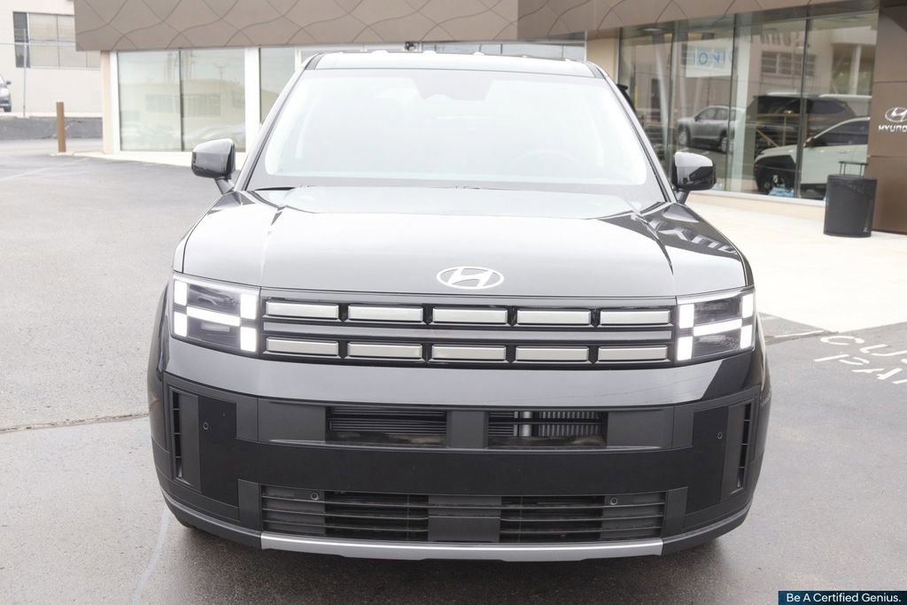 Certified 2025 Hyundai Santa Fe SE image 6