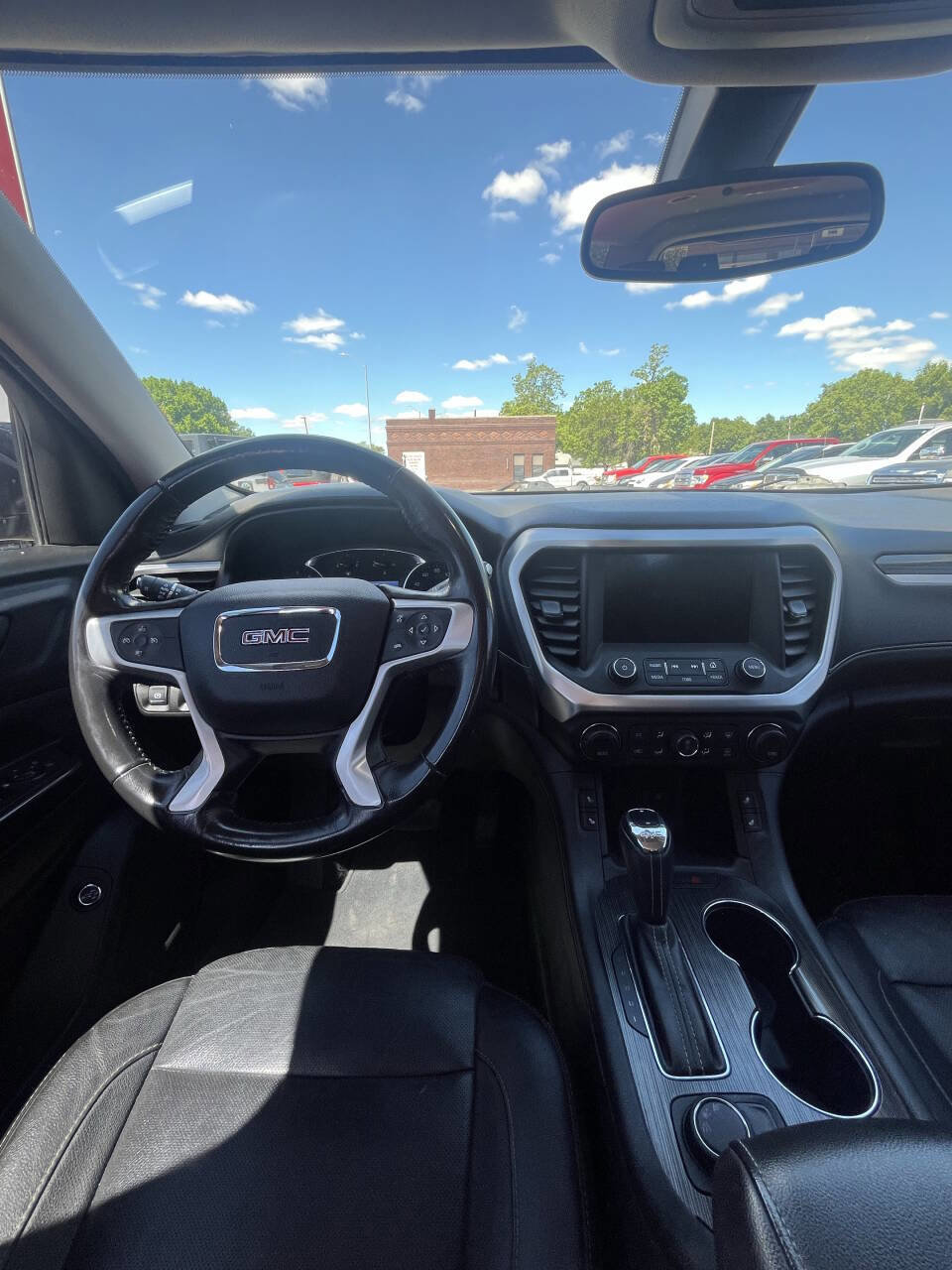 Used 2018 GMC Acadia SLT image 12