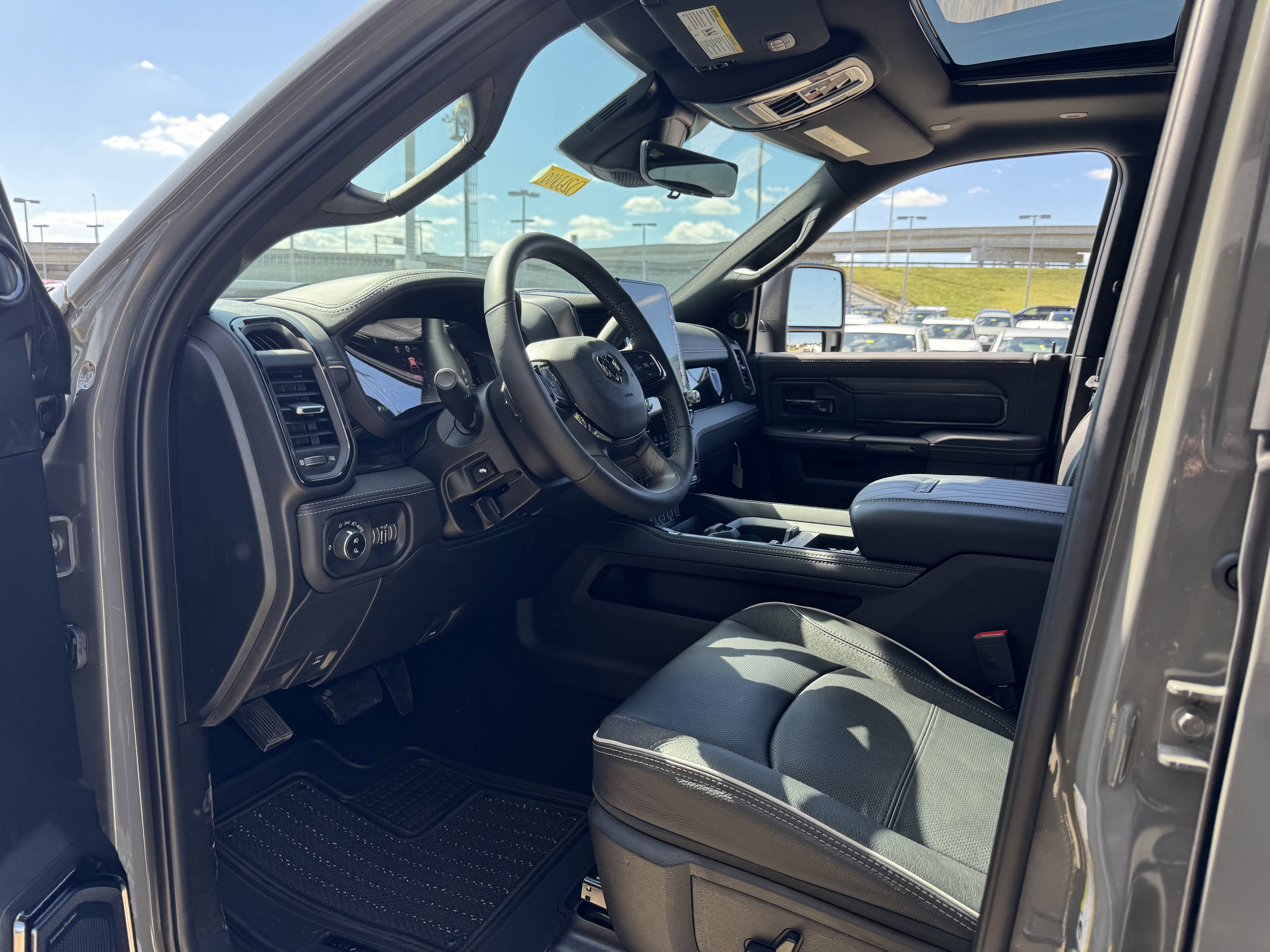 New 2026 RAM 2500 Limited image 34