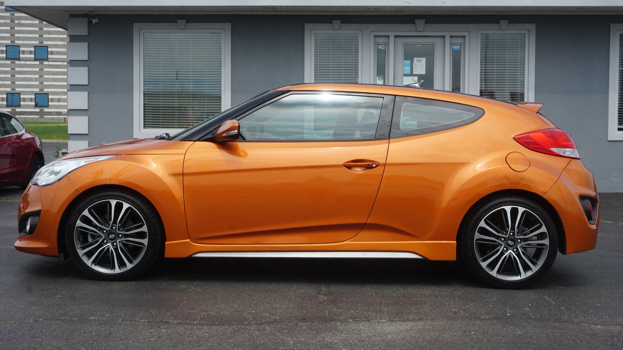 Used 2016 Hyundai Veloster Turbo w/ Option Group 04 image 8