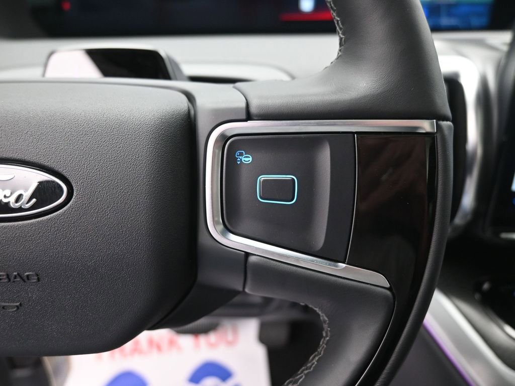 New 2025 Ford Expedition Platinum w/ Stealth Performance Package AWD/4WD image 7