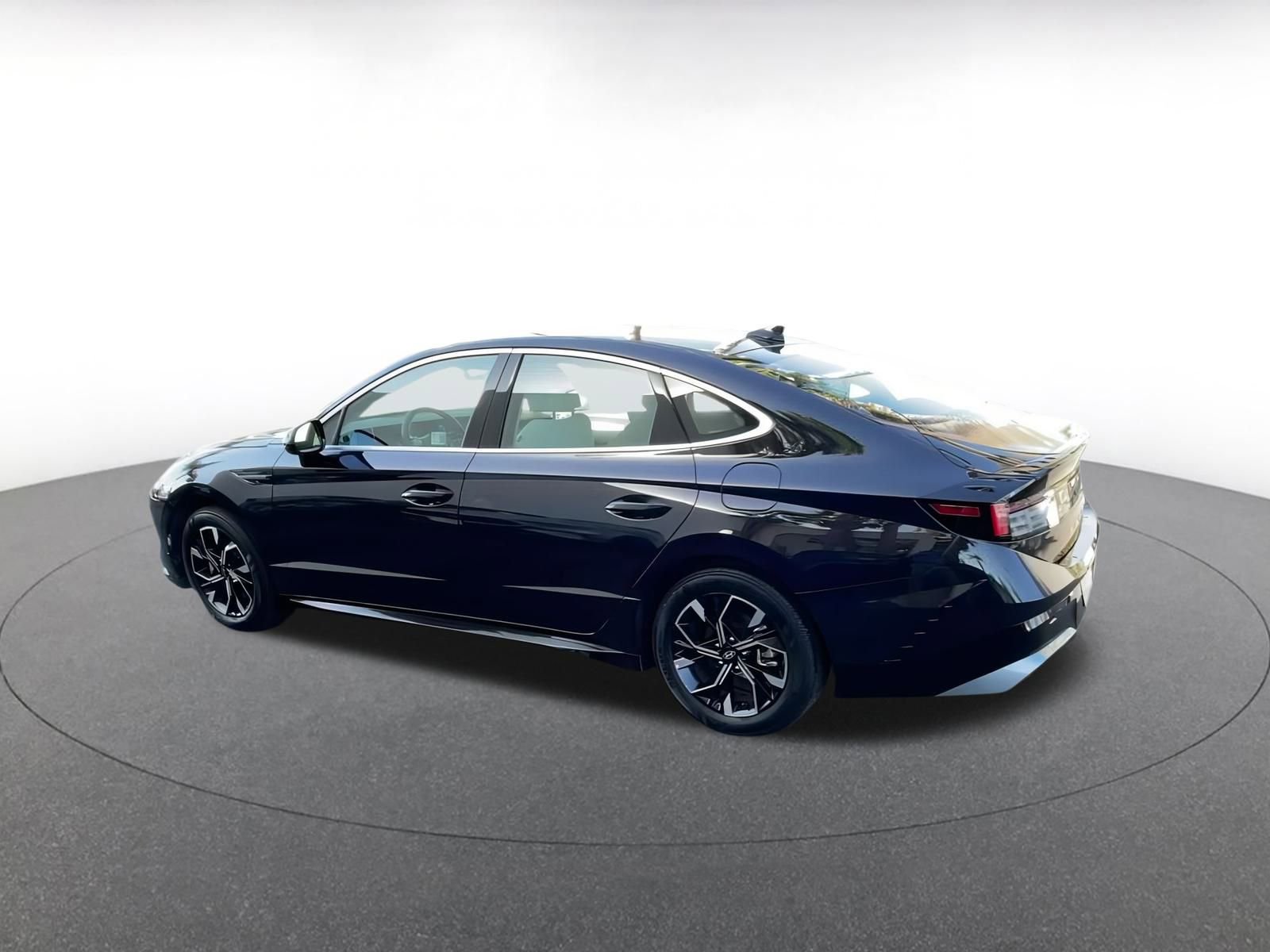 Used 2025 Hyundai Sonata SEL image 10