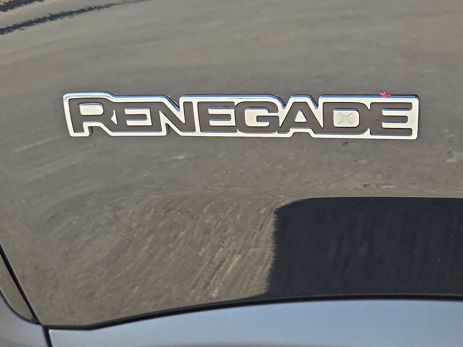 Used 2022 Jeep Renegade Latitude image 13