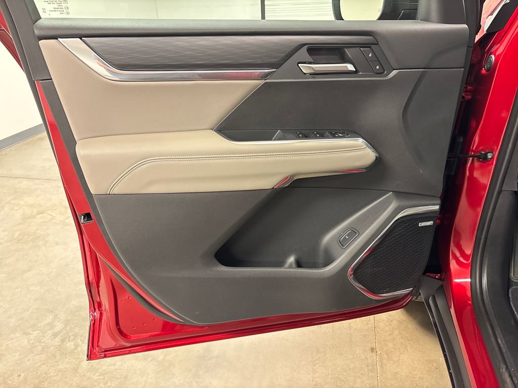 New 2026 GMC Acadia Elevation image 22