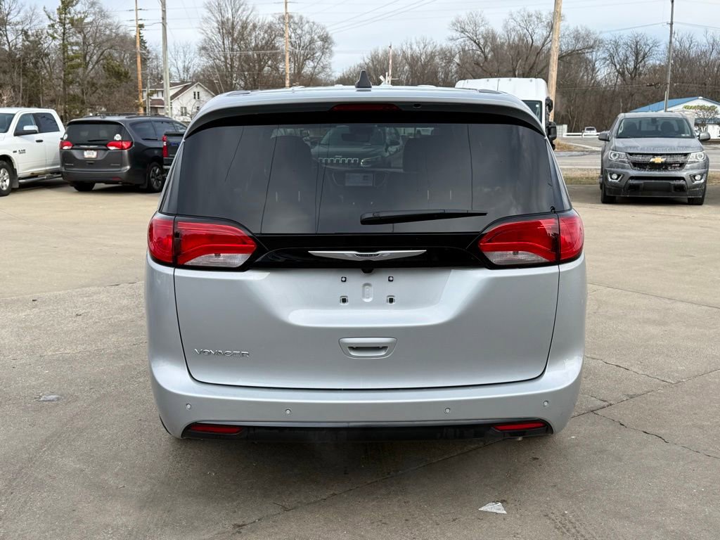 New 2026 Chrysler Voyager LX FWD image 6