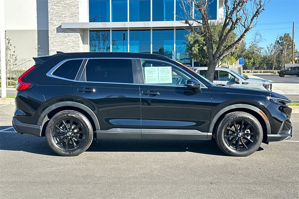 Used 2023 Honda CR-V Sport image 3