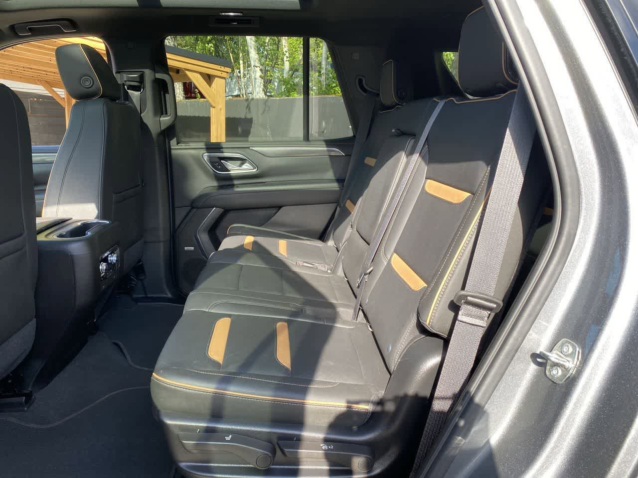 Used 2021 GMC Yukon AT4 AWD/4WD image 16