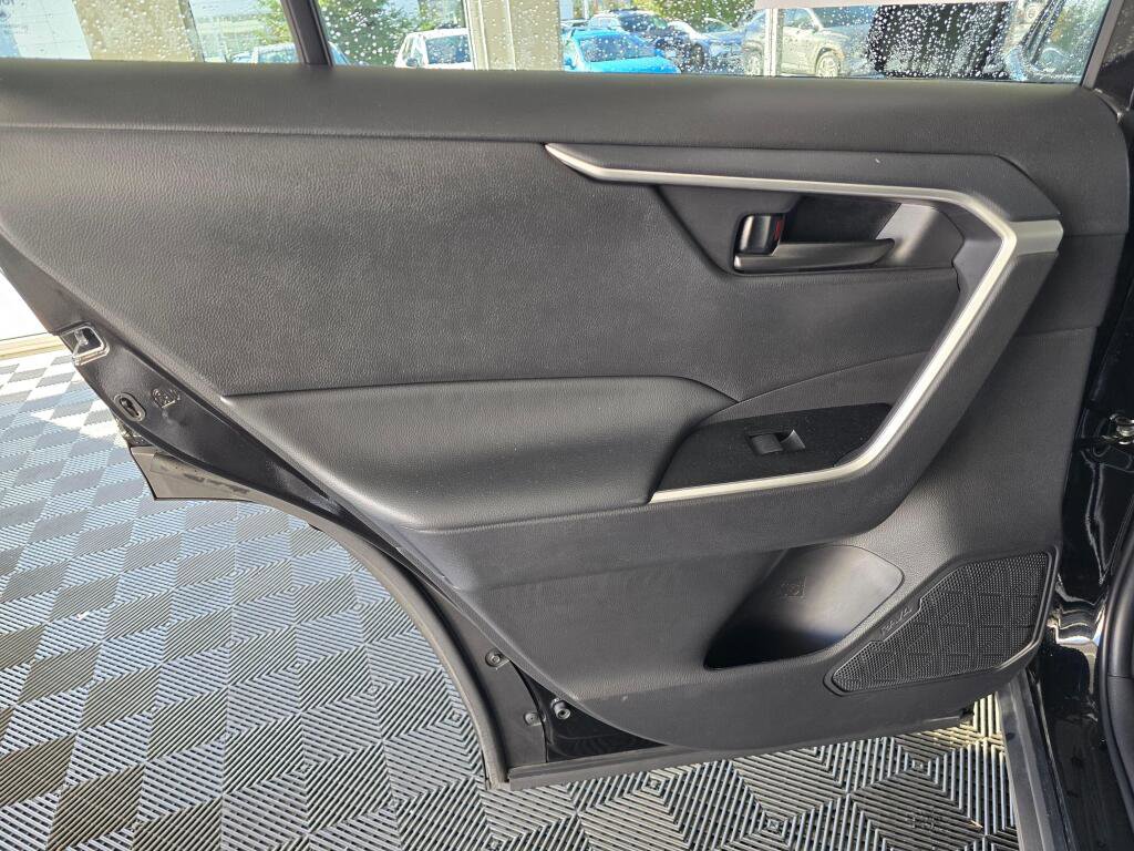 Used 2025 Toyota RAV4 LE image 36