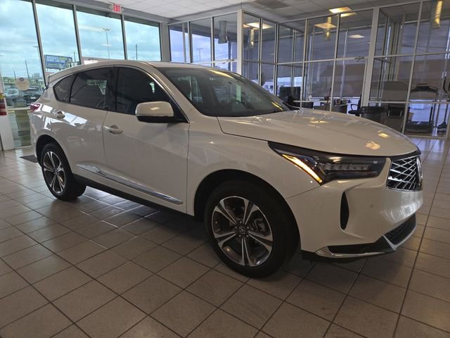 Used 2025 Acura RDX w/ Technology Package image 2