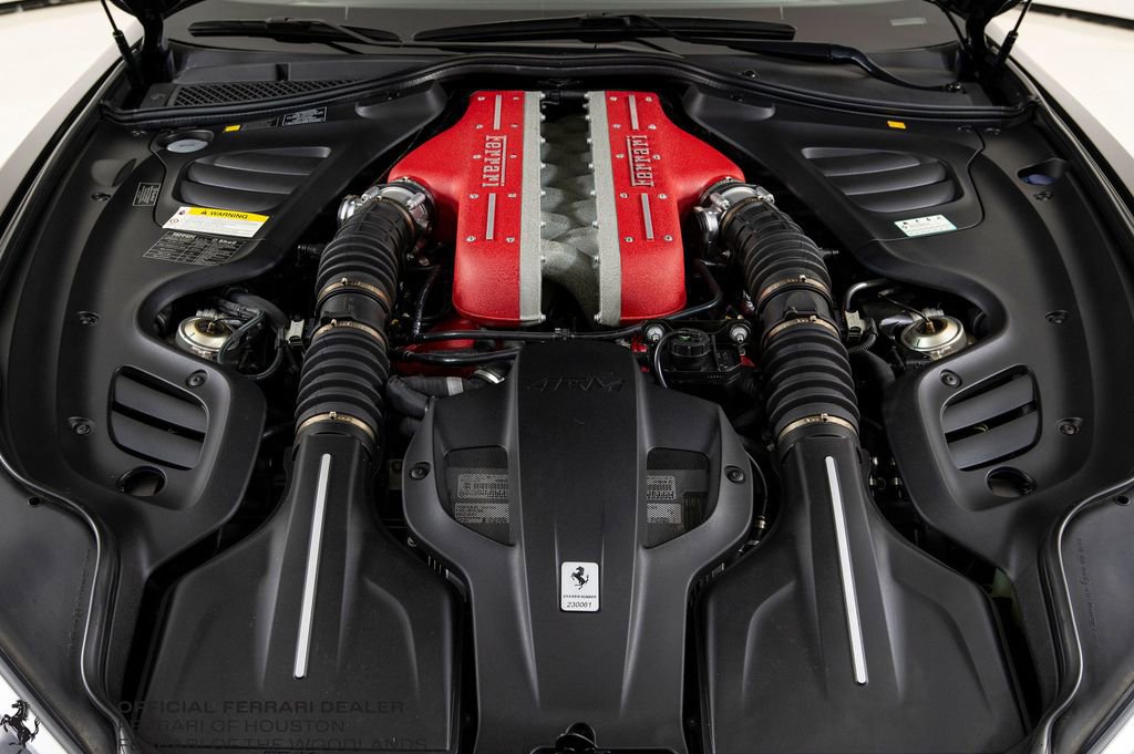 Used 2018 Ferrari GTC4Lusso image 29