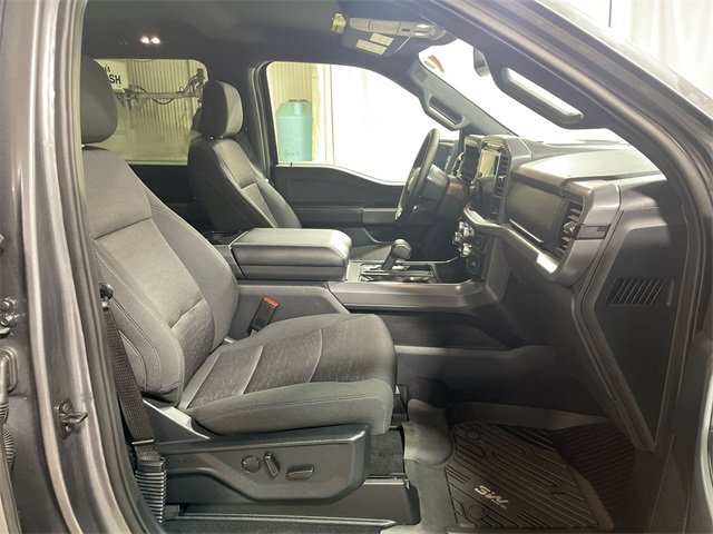 Used 2025 Ford F150 XLT w/ Equipment Group 302A MID image 24