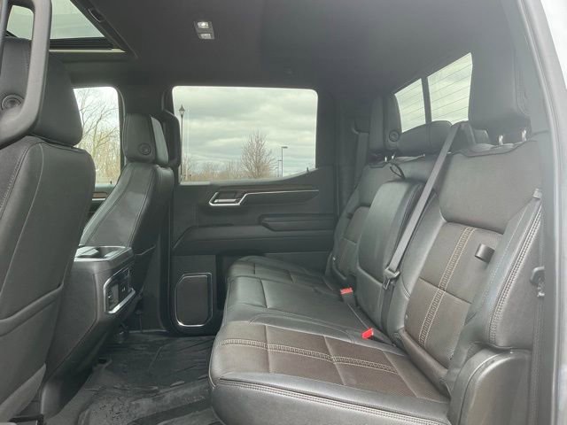 Used 2024 Chevrolet Silverado 1500 High Country w/ High Country Premium Package image 36