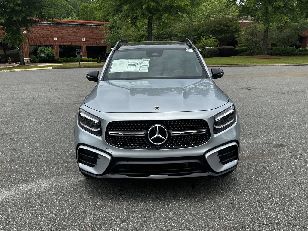 New 2026 Mercedes-Benz GLB 250 image 3