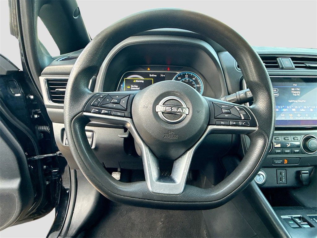 Used 2023 Nissan Leaf S image 12