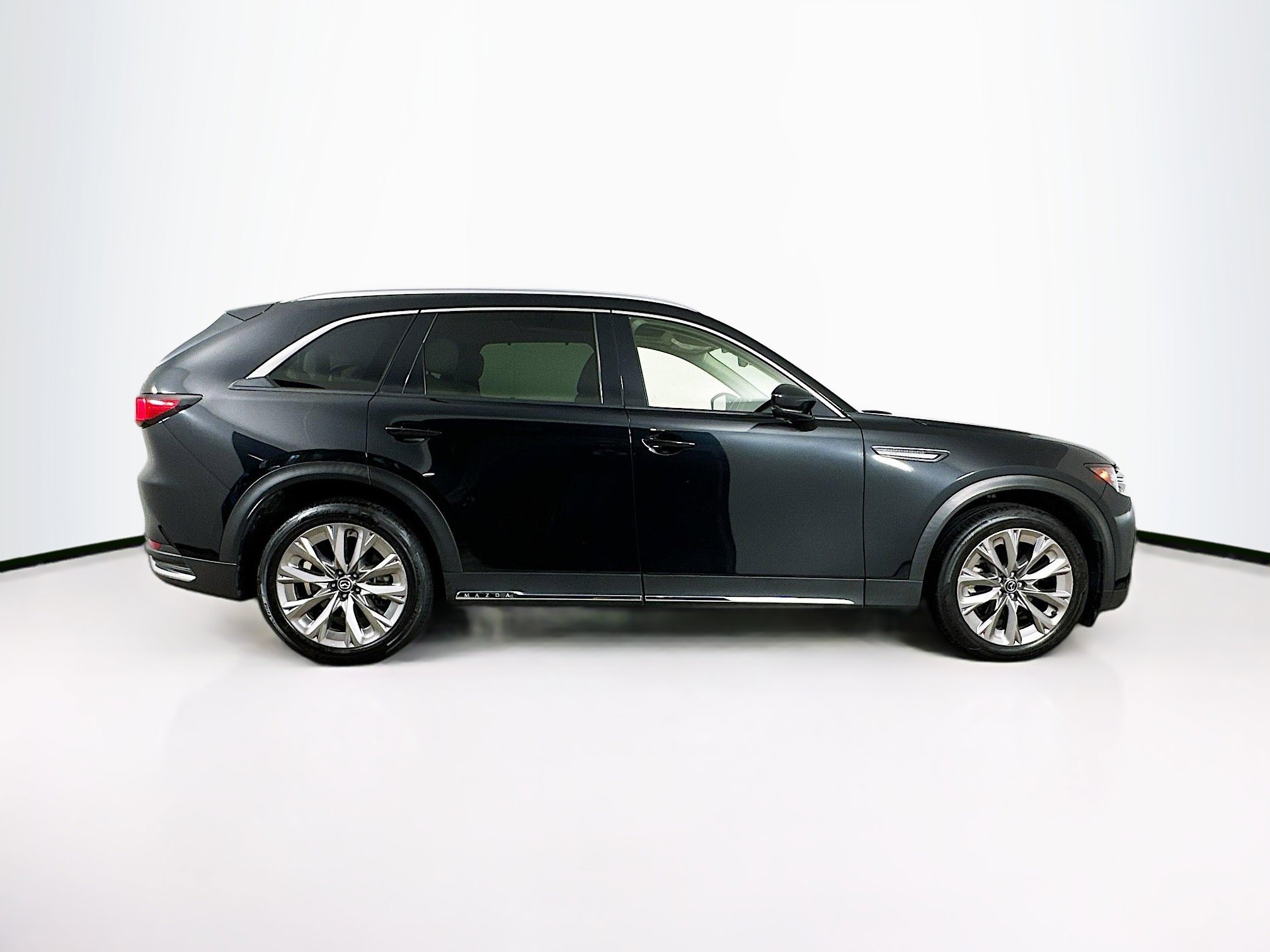 Used 2024 MAZDA CX-90 3.3 Turbo w/ Premium Package image 10