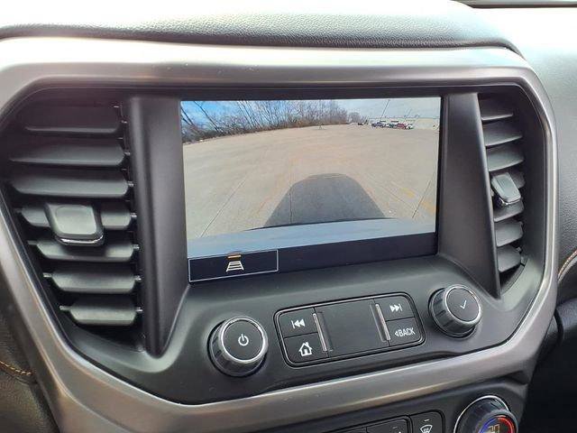 Used 2023 GMC Acadia AT4 image 9