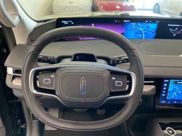 New 2027 Lincoln Navigator Reserve AWD/4WD image 21