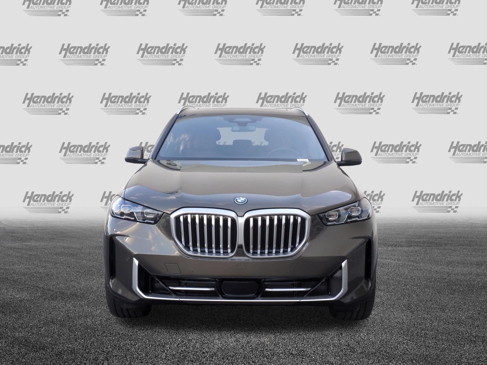New 2026 BMW X5 xDrive50e AWD/4WD image 3