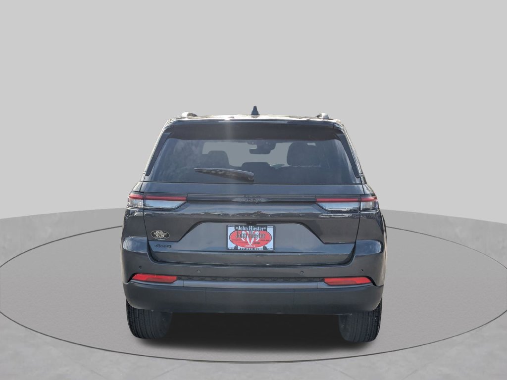 New 2026 Jeep Grand Cherokee Altitude AWD/4WD image 6