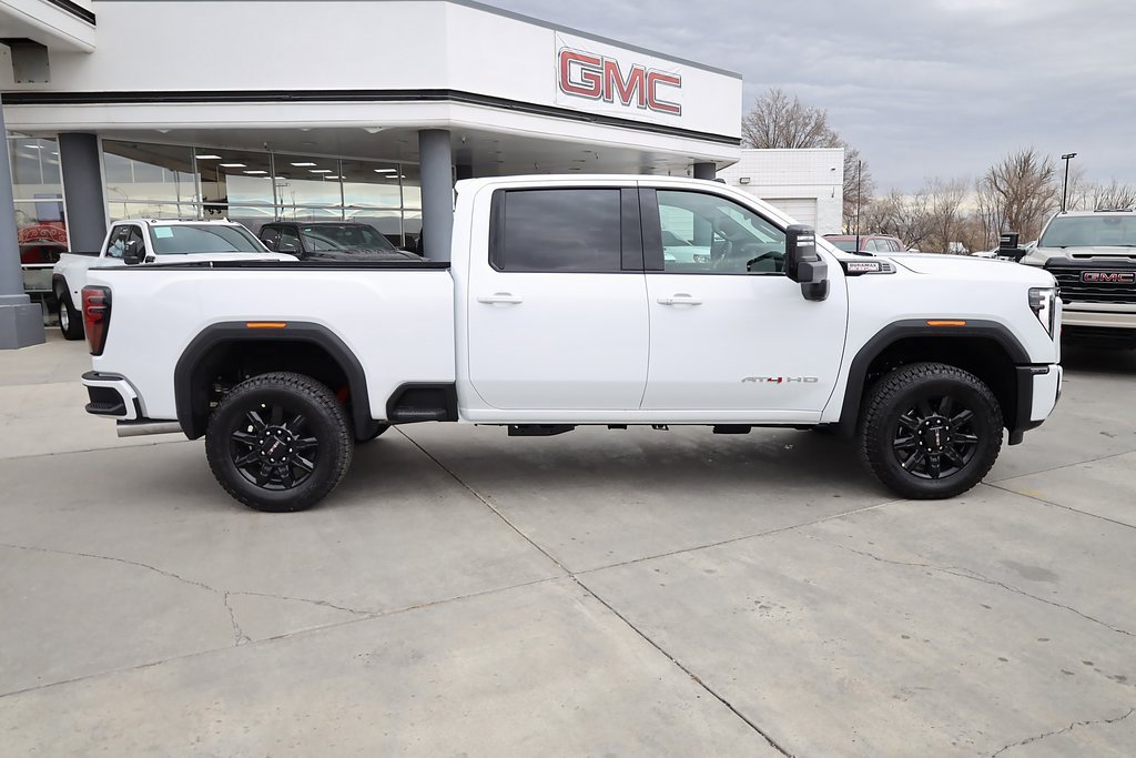 New 2026 GMC Sierra 2500 AT4 image 7