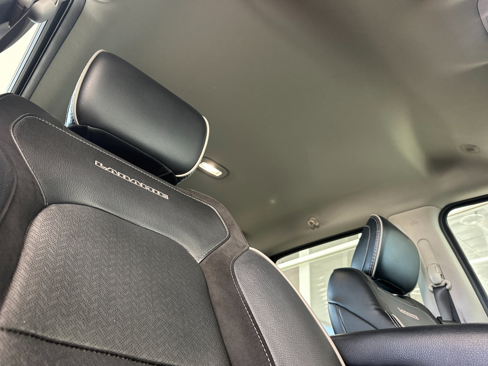 Used 2022 RAM 1500 Laramie RWD image 17