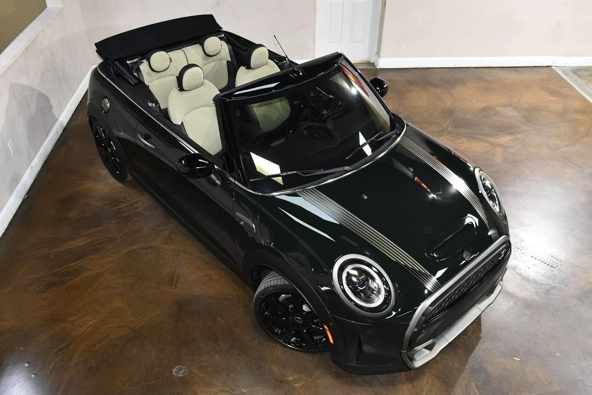 Used 2023 MINI Cooper S w/ MINI Resolute Edition image 73