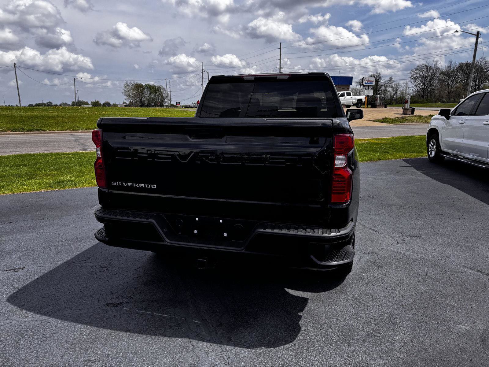 Used 2024 Chevrolet Silverado 1500 W/T w/ Police Pursuit Package AWD/4WD image 3
