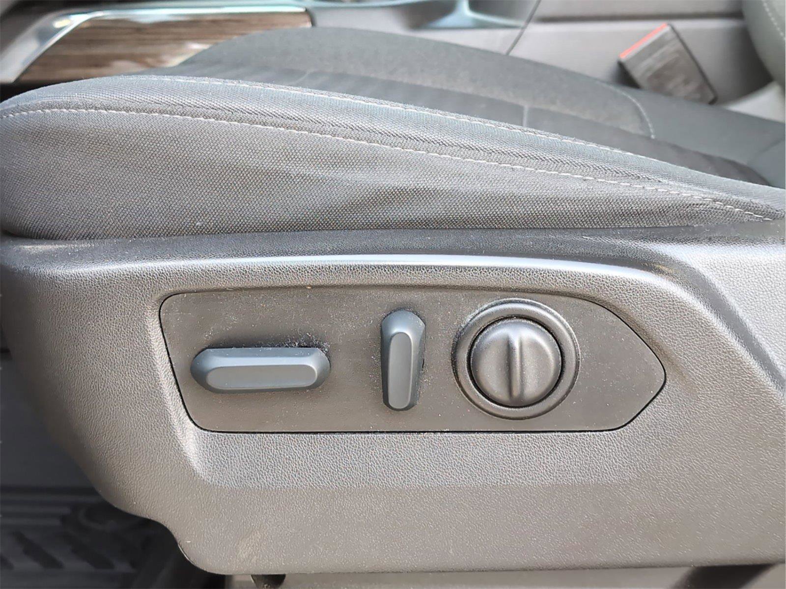 Used 2022 Chevrolet Silverado 1500 LT Trail Boss image 15