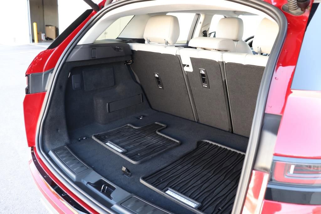 Used 2023 Land Rover Range Rover Evoque S image 25