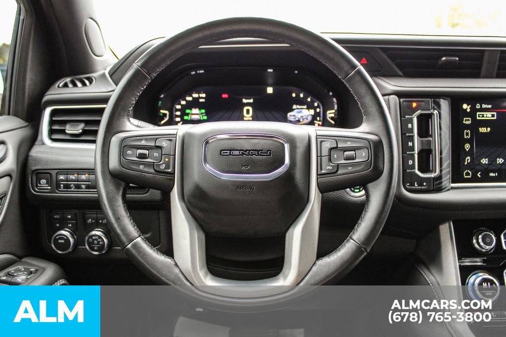 Used 2023 GMC Yukon XL Denali image 28
