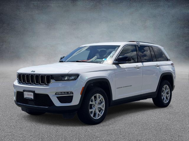Used 2023 Jeep Grand Cherokee Limited AWD/4WD image 5