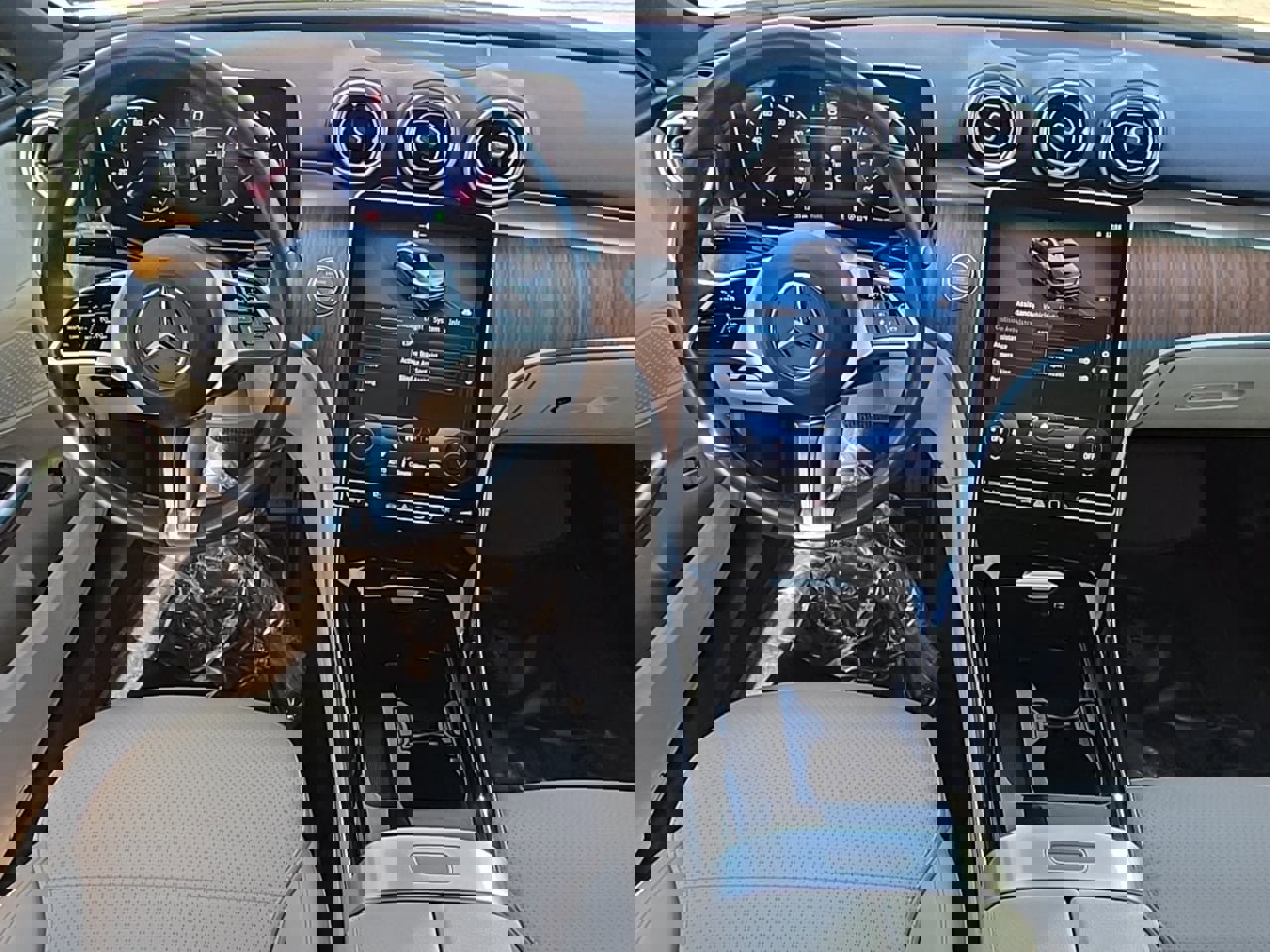 Used 2023 Mercedes-Benz C 300 4MATIC Sedan image 29