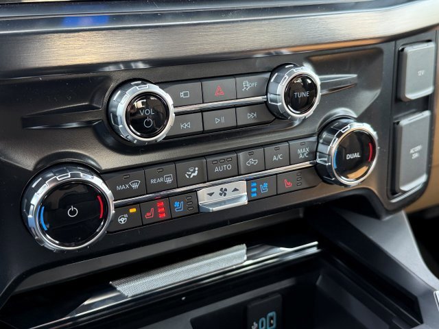 New 2025 Ford F250 Lariat w/ Lariat Ultimate Package image 26