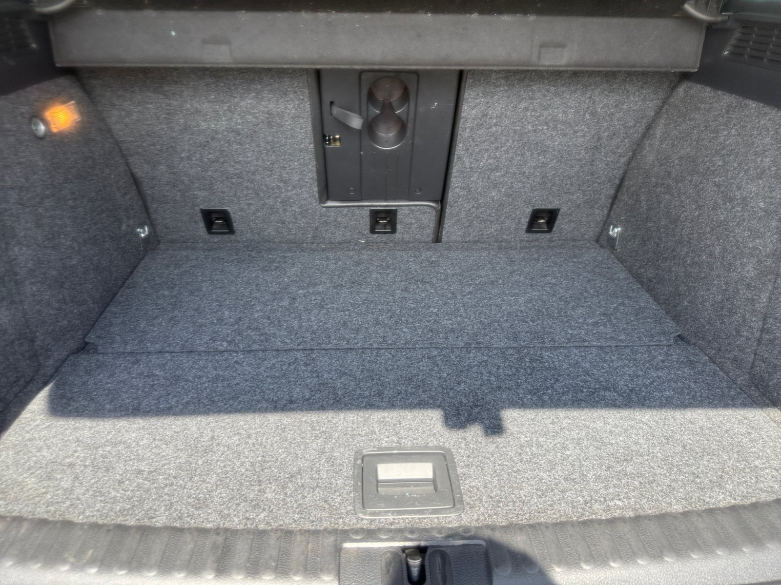 Used 2011 Volkswagen Tiguan 2WD image 23