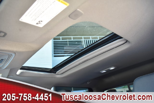 Used 2025 Chevrolet Silverado 2500 LTZ w/ LTZ Premium Package AWD/4WD image 24