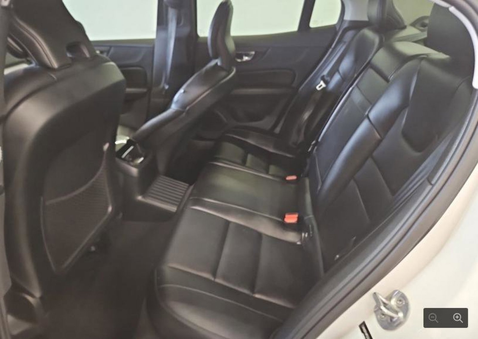 Used 2023 Volvo S60 T8 Core AWD/4WD image 11