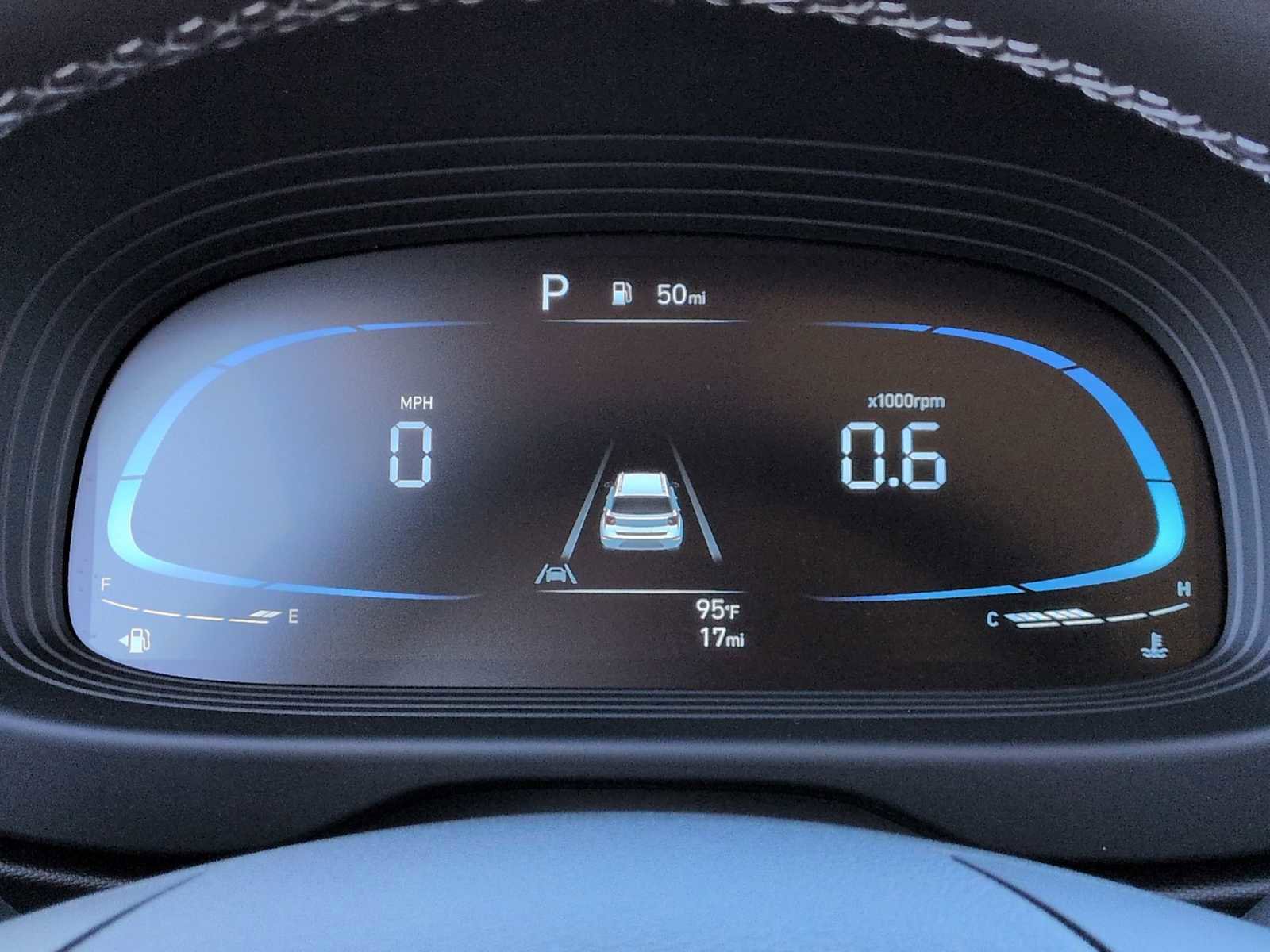 Certified 2026 Hyundai Venue SEL image 33