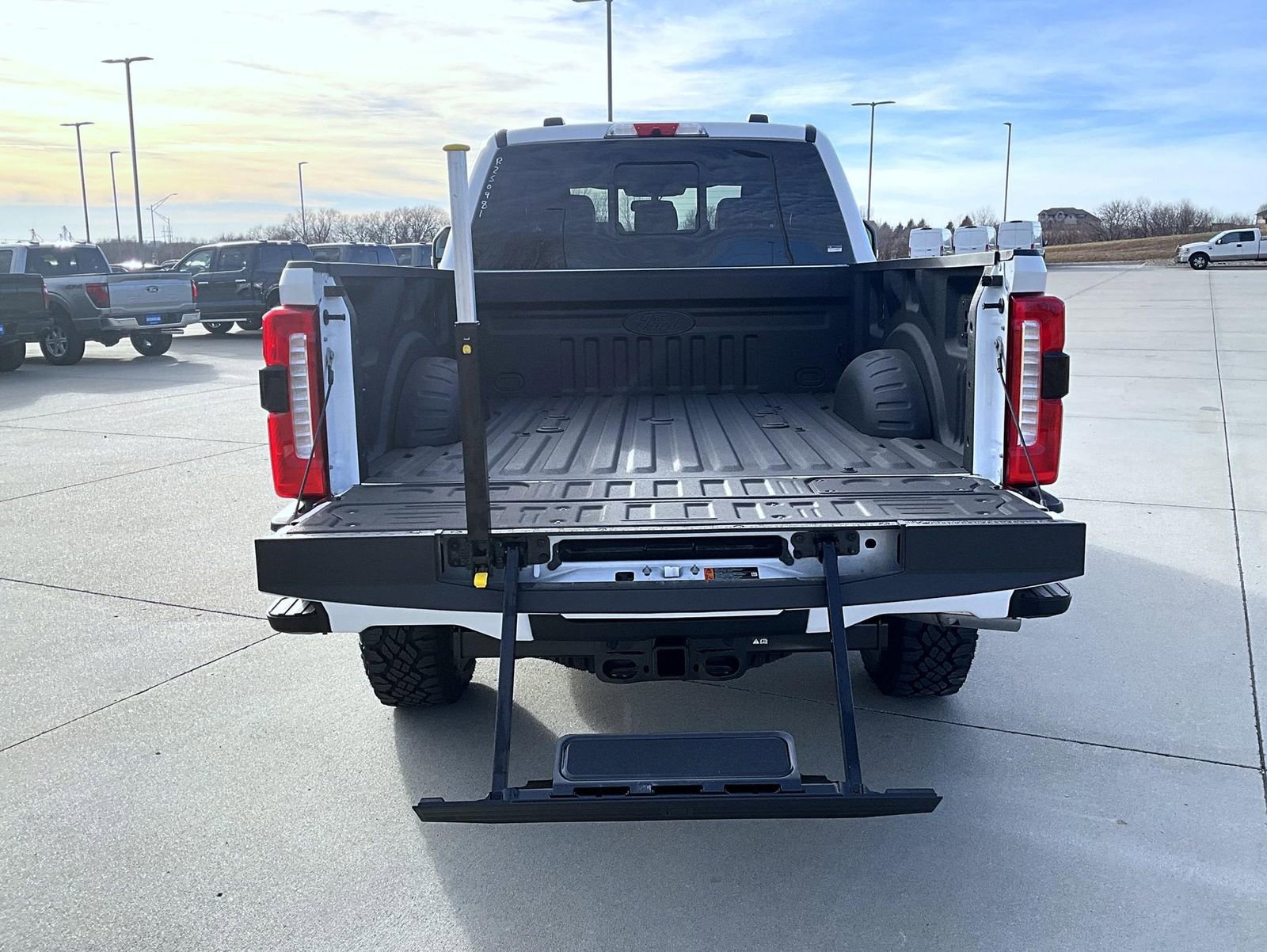 New 2025 Ford F250 Lariat w/ Lariat Ultimate Package image 13