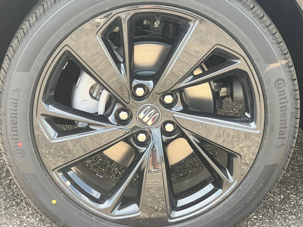New 2026 Buick Envision Sport Touring AWD/4WD image 6