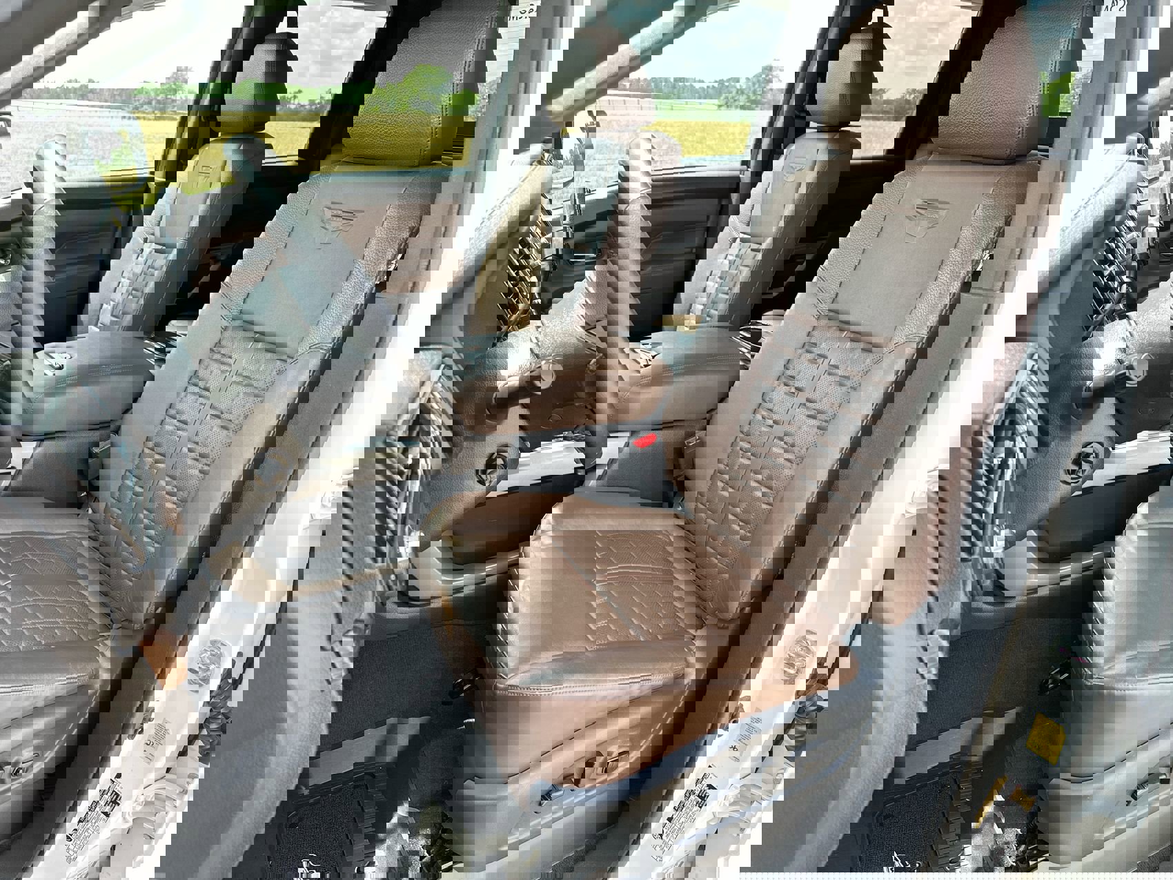 Used 2023 Nissan Titan Platinum Reserve w/ Moonroof Package image 11