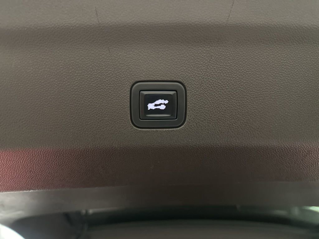 Used 2021 GMC Yukon SLT image 41