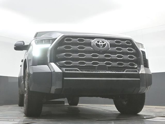 Used 2023 Toyota Tundra Platinum AWD/4WD image 28
