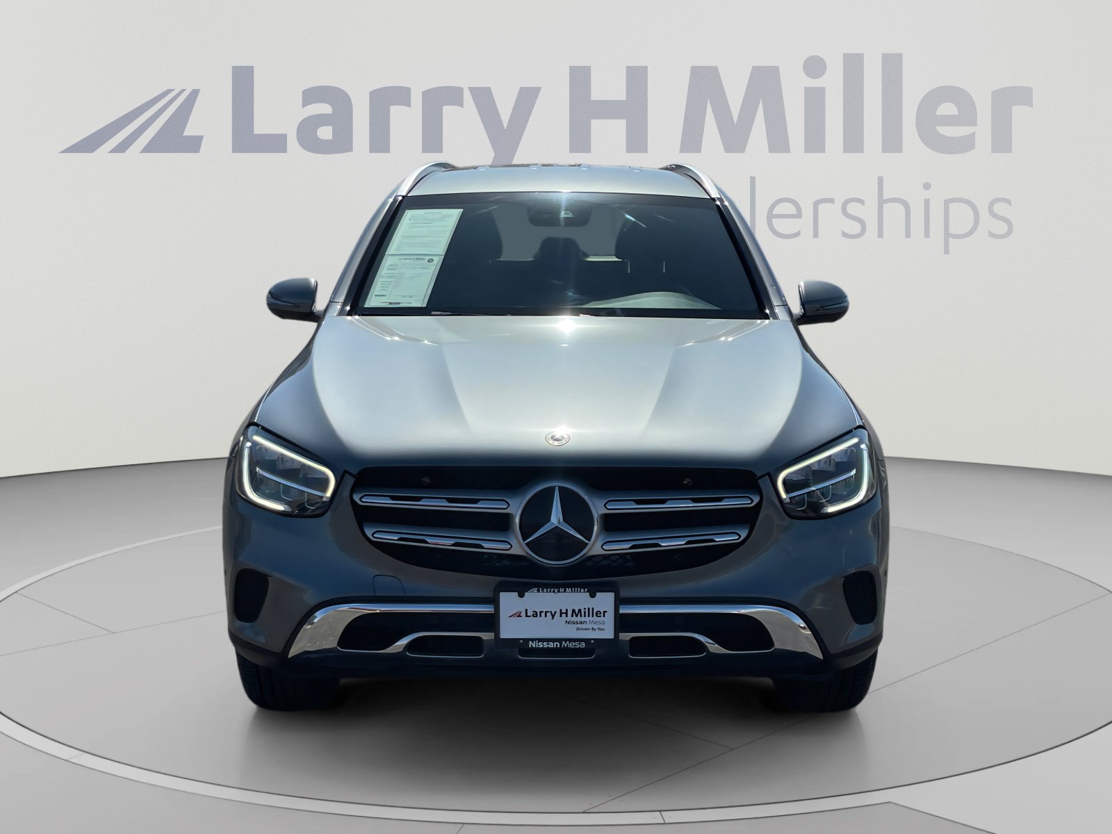 Used 2022 Mercedes-Benz GLC 300 w/ Premium Package Lite image 8